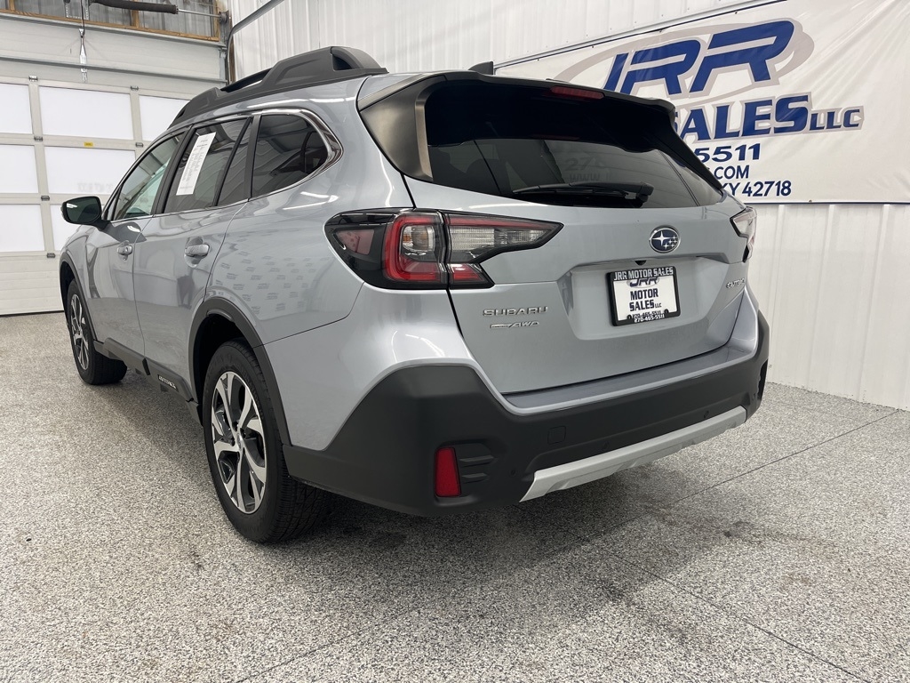 Subaru Outback Limited CVT 2022