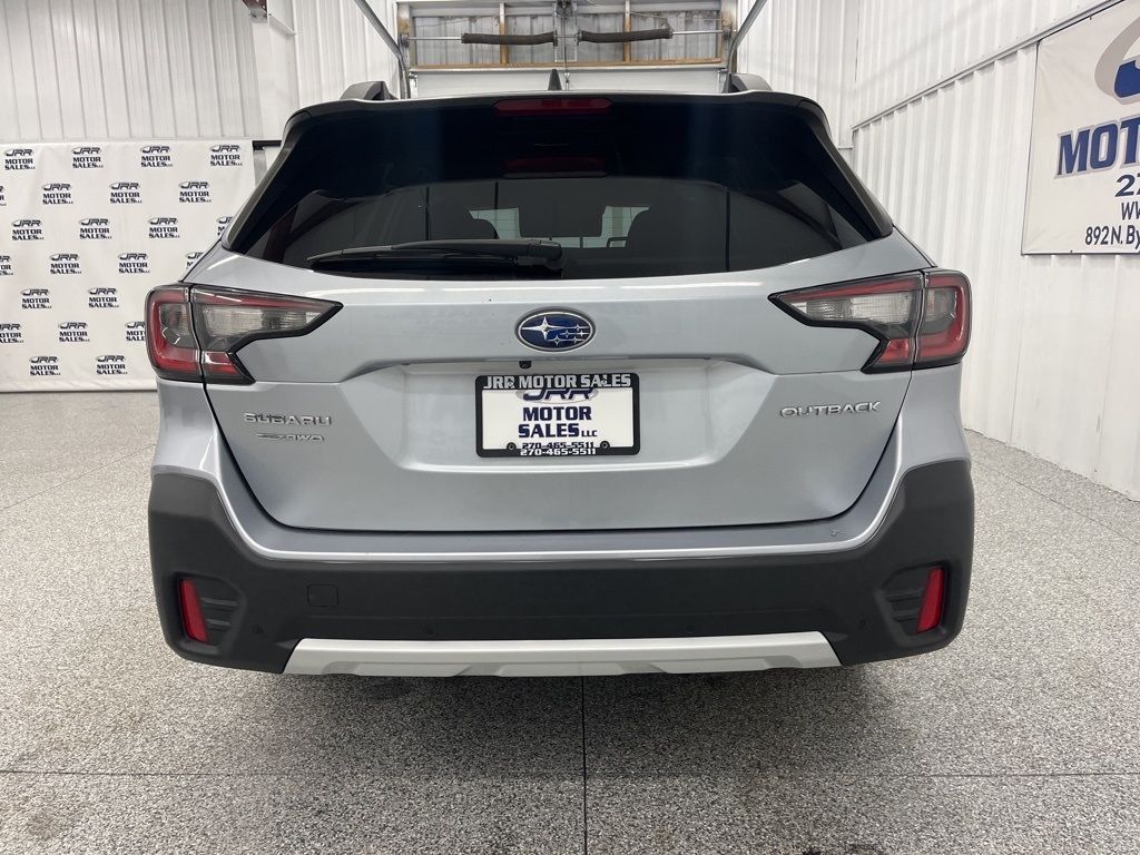Subaru Outback Limited CVT 2022