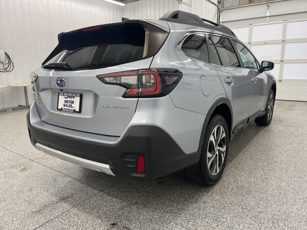 Subaru Outback Limited CVT 2022