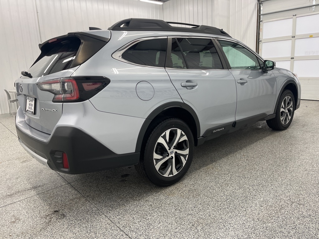 Subaru Outback Limited CVT 2022