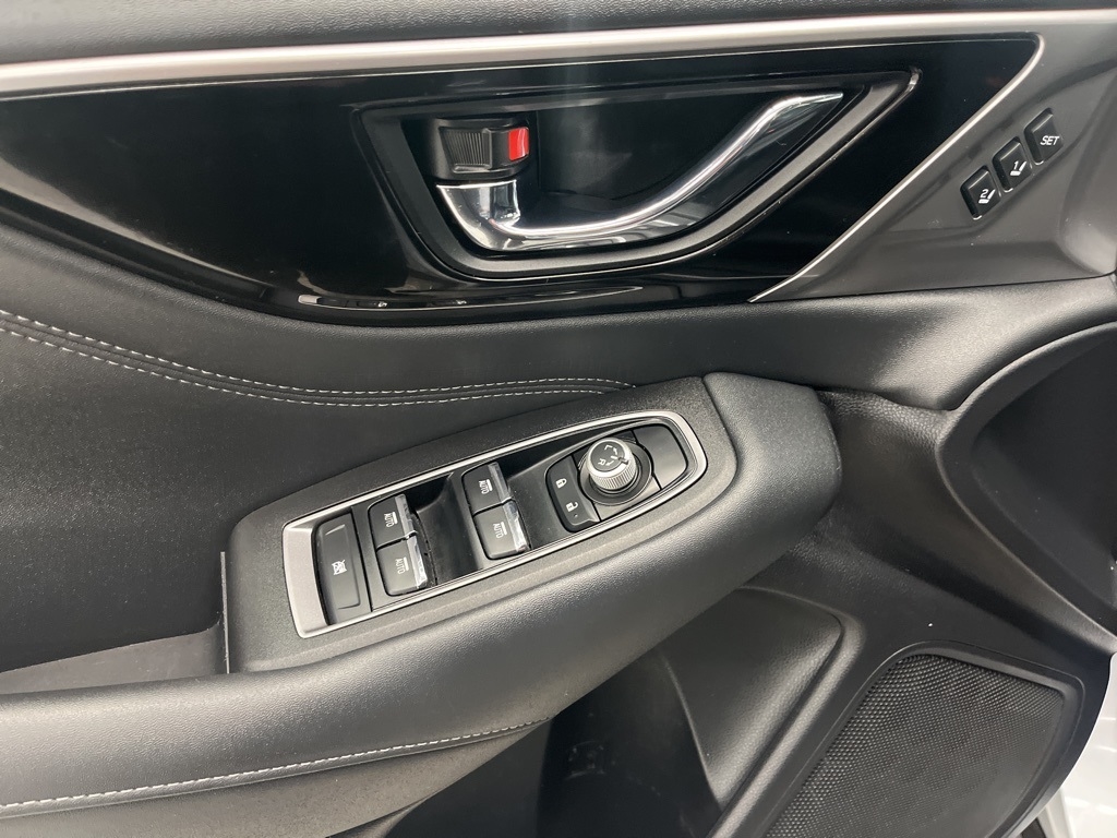 Subaru Outback Limited CVT 2022