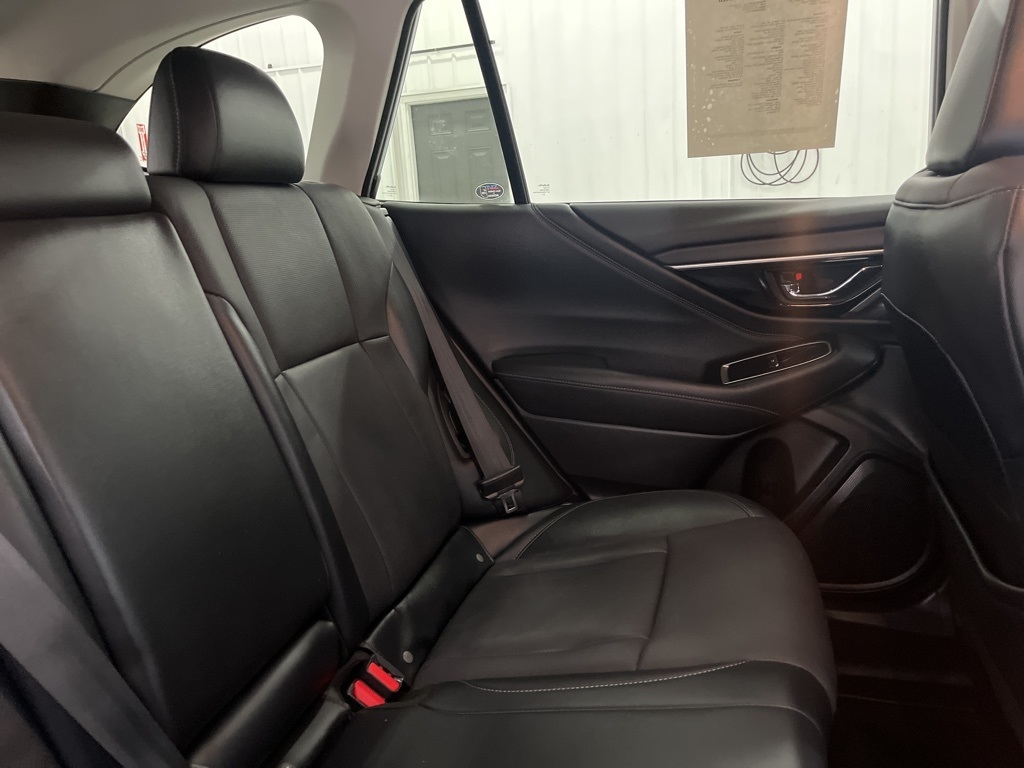 Subaru Outback Limited CVT 2022