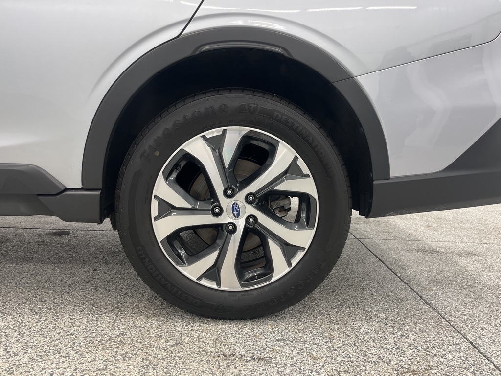 Subaru Outback Limited CVT 2022