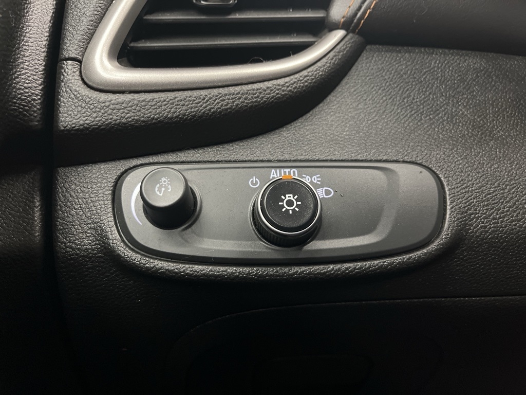 Chevrolet Trax AWD 4dr LS 2020