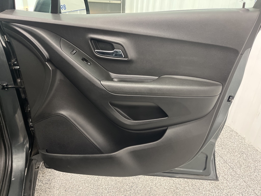 Chevrolet Trax AWD 4dr LS 2020