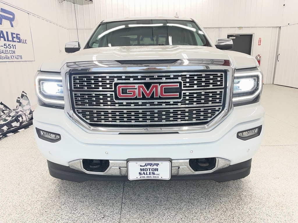 GMC Sierra 1500 4WD Crew Cab 143.5" Denali 2017