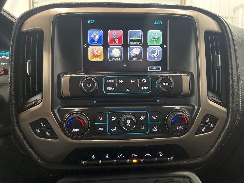 GMC Sierra 1500 4WD Crew Cab 143.5" Denali 2017