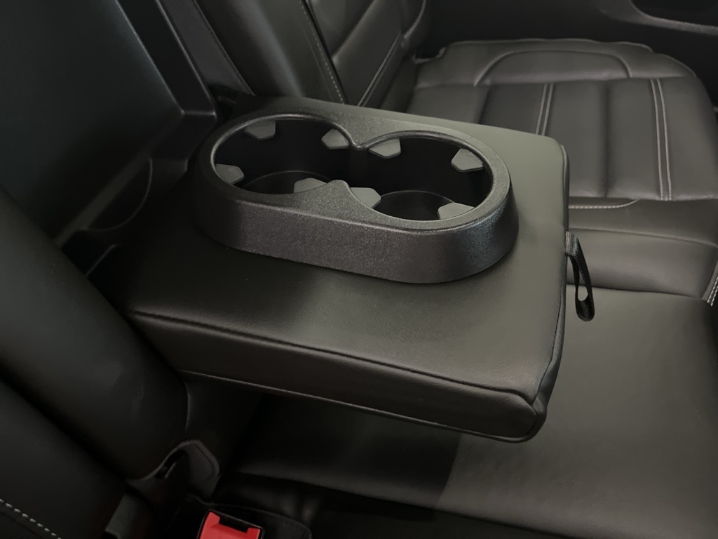 GMC Sierra 1500 4WD Crew Cab 143.5" Denali 2017