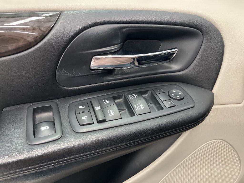 Dodge Grand Caravan 4dr Wgn SXT 2016