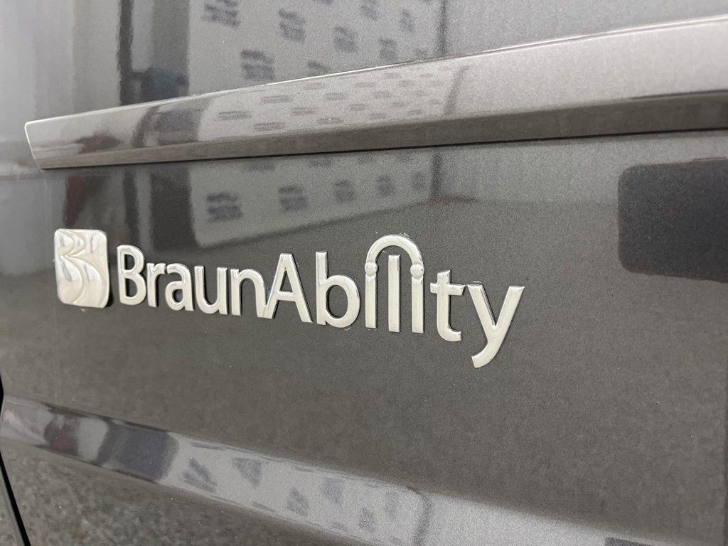 Dodge Grand Caravan 4dr Wgn SXT 2016