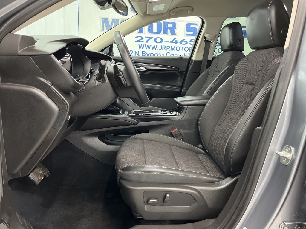 Buick Envision FWD 4dr Preferred 2022