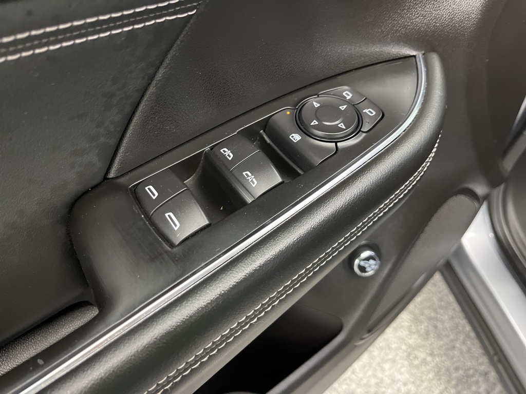 Buick Envision FWD 4dr Preferred 2022