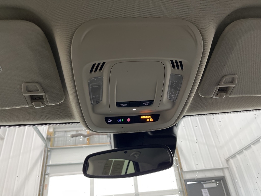 Buick Envision FWD 4dr Preferred 2022