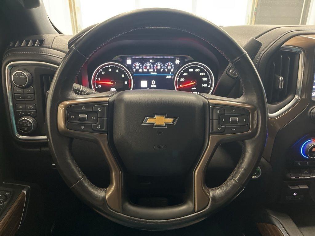 Chevrolet Silverado 1500 4WD Crew Cab 147" High Country 2021