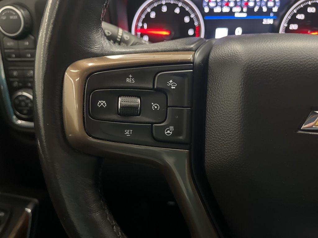 Chevrolet Silverado 1500 4WD Crew Cab 147" High Country 2021