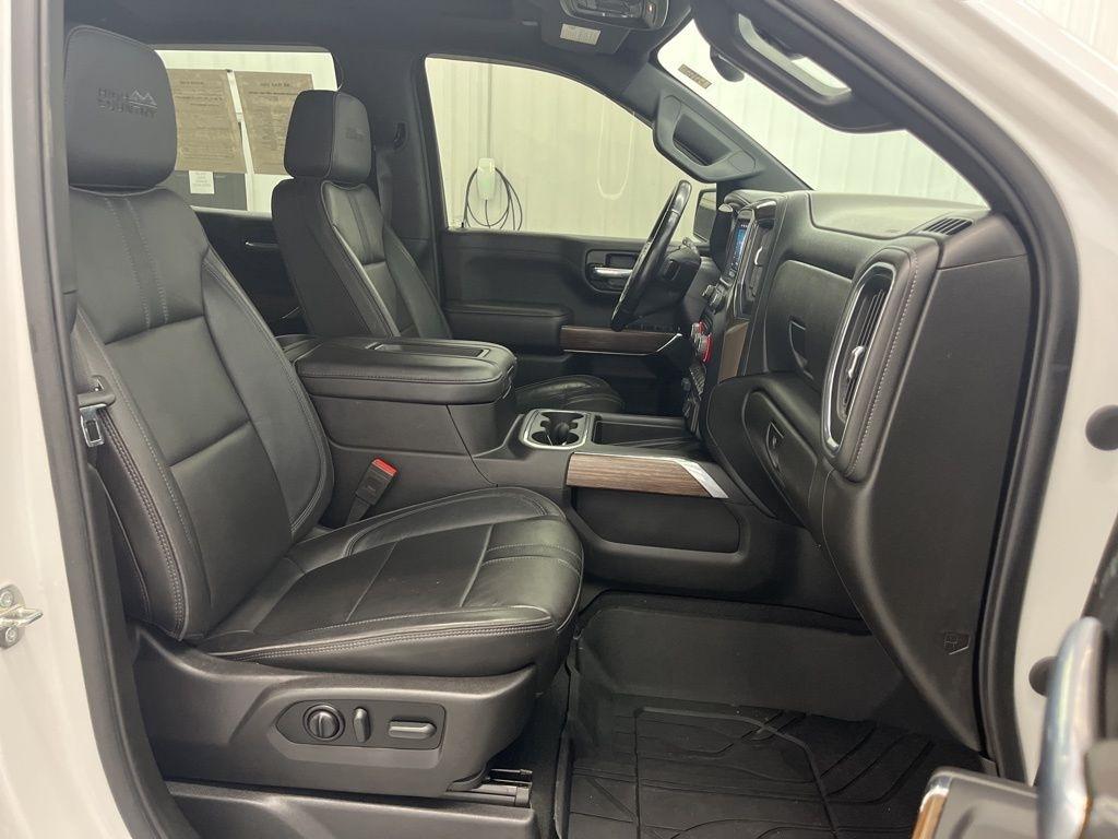 Chevrolet Silverado 1500 4WD Crew Cab 147" High Country 2021