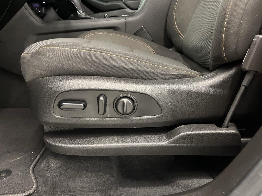 Chevrolet Traverse FWD 4dr LT Cloth w/1LT 2020