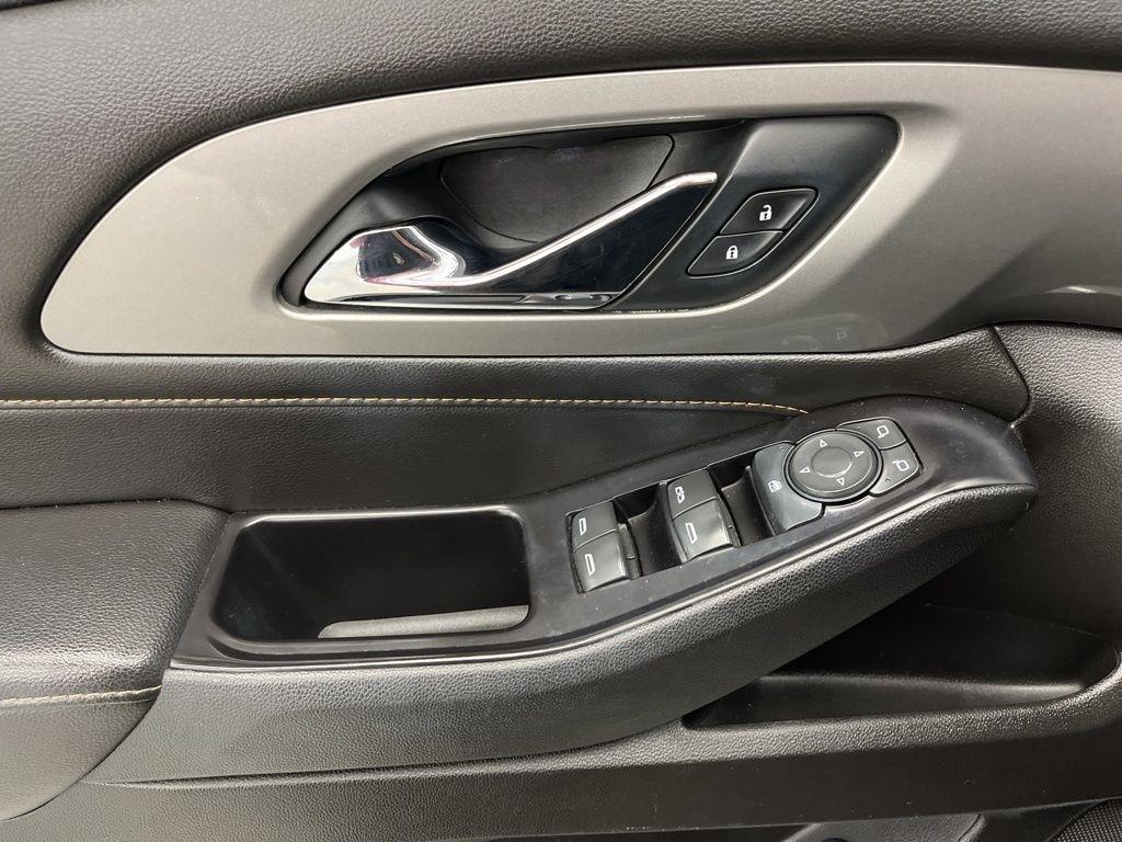 Chevrolet Traverse FWD 4dr LT Cloth w/1LT 2020