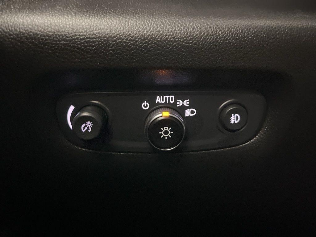 Chevrolet Traverse FWD 4dr LT Cloth w/1LT 2020