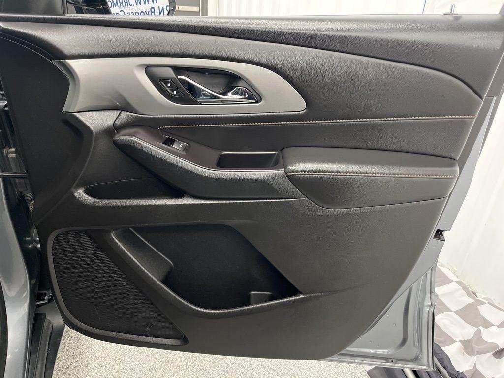 Chevrolet Traverse FWD 4dr LT Cloth w/1LT 2020