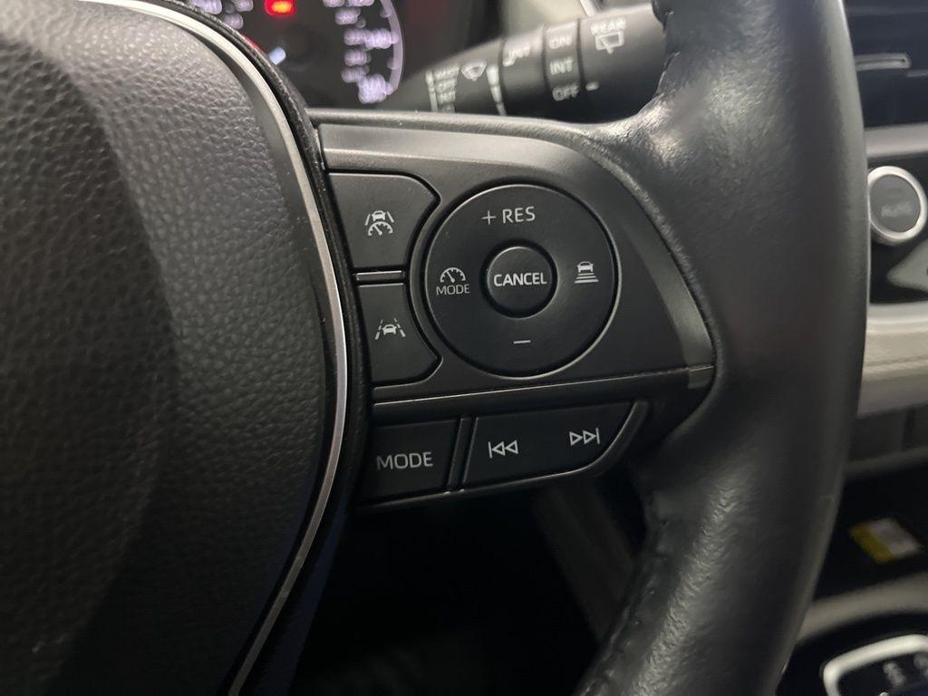 Toyota Corolla Cross LE 2WD (Natl) 2023