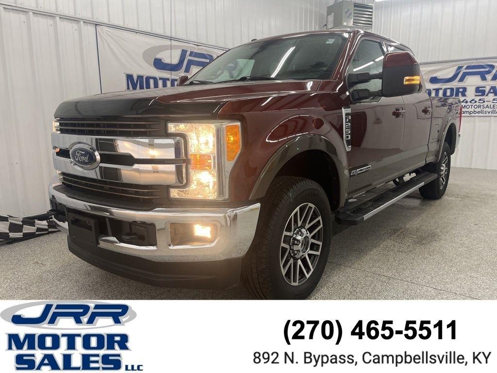 2017 Ford Super Duty F-250 SRW Lariat 4WD Crew Cab 8' Box