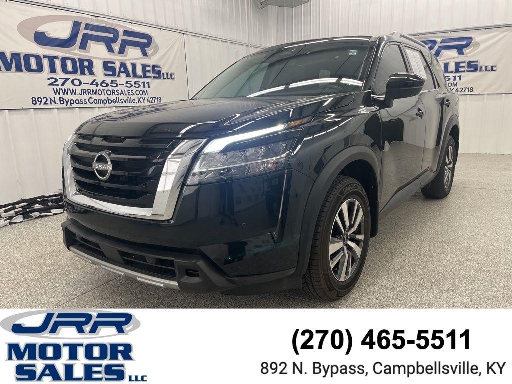 2024 Nissan Pathfinder SL