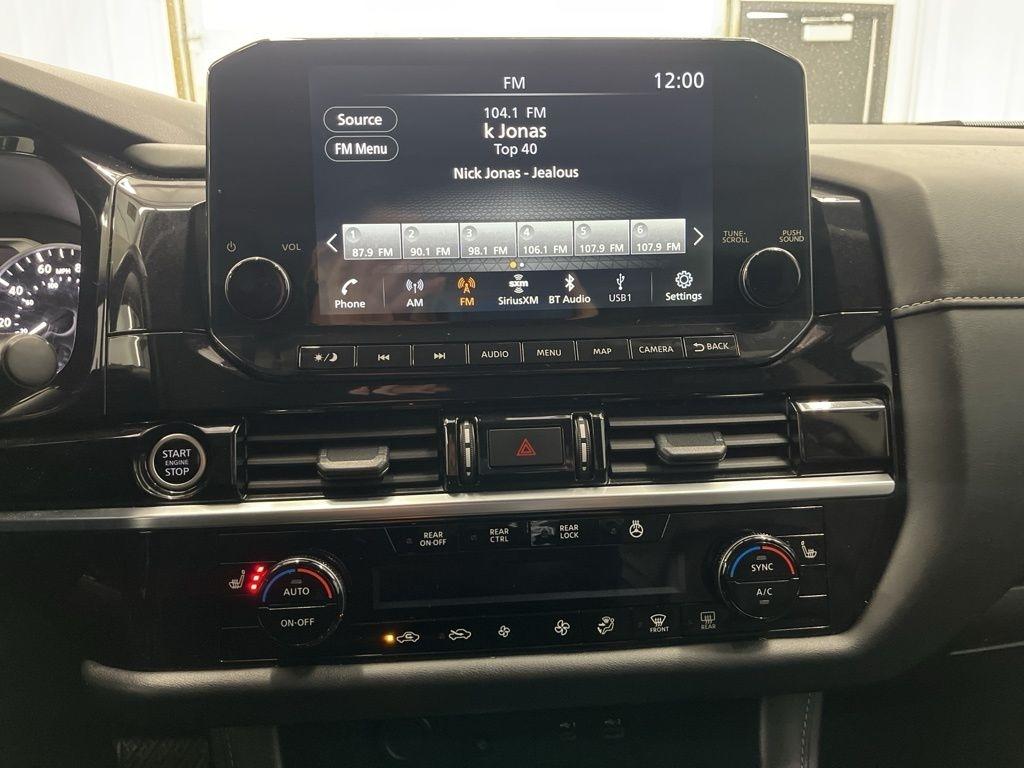 Nissan Pathfinder SL 4WD 2024