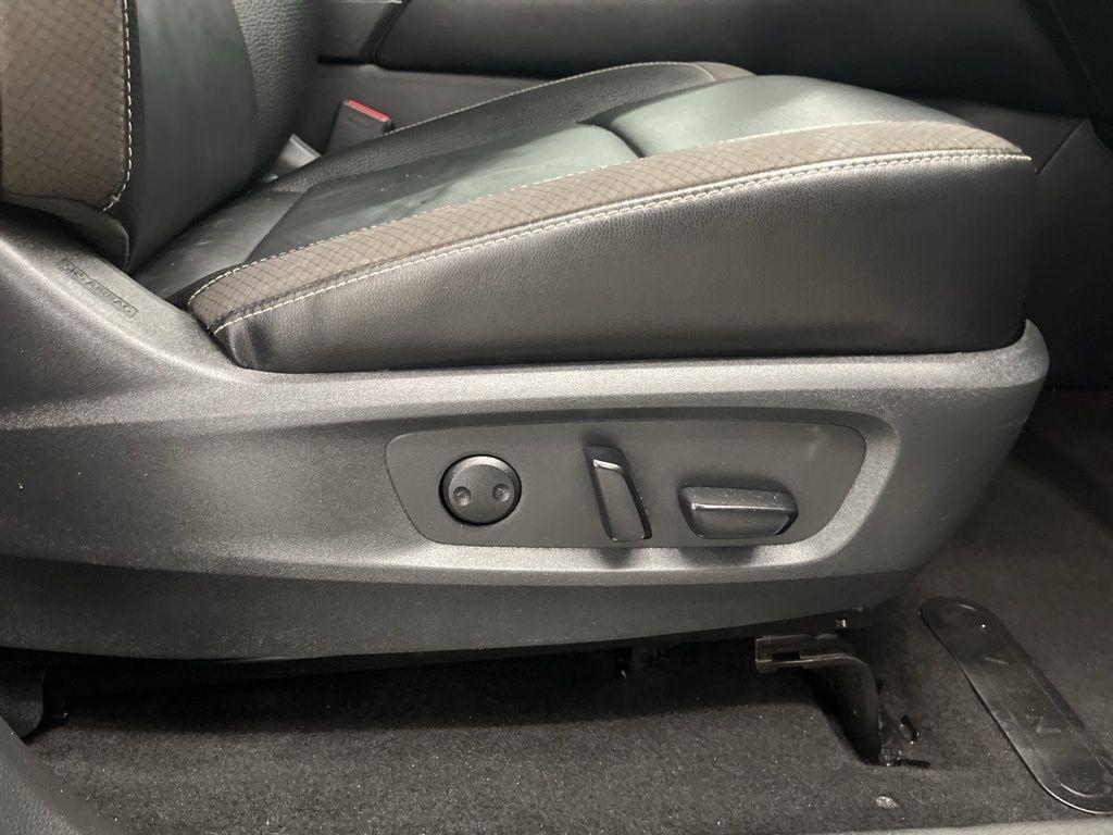 Nissan Pathfinder SL 4WD 2024