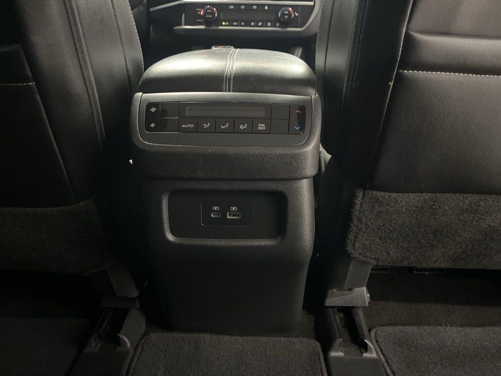 Nissan Pathfinder SL 4WD 2024