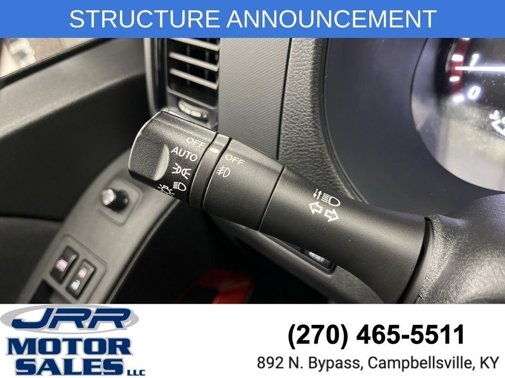 Nissan Frontier Crew Cab 4x4 PRO-4X Auto 2023