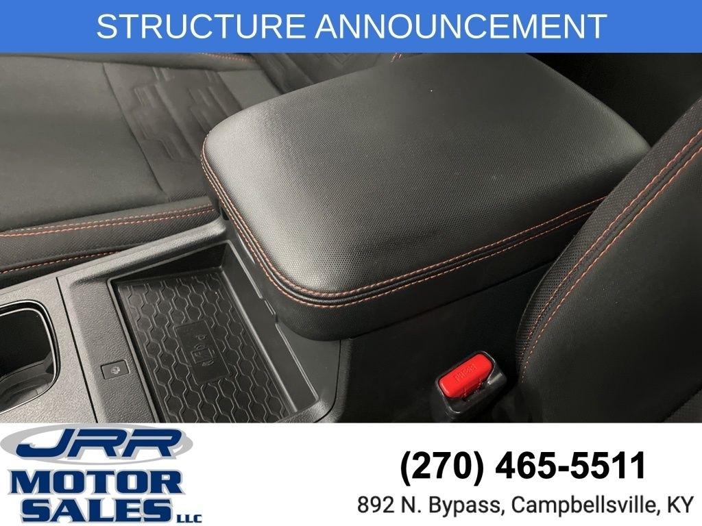 Nissan Frontier Crew Cab 4x4 PRO-4X Auto 2023