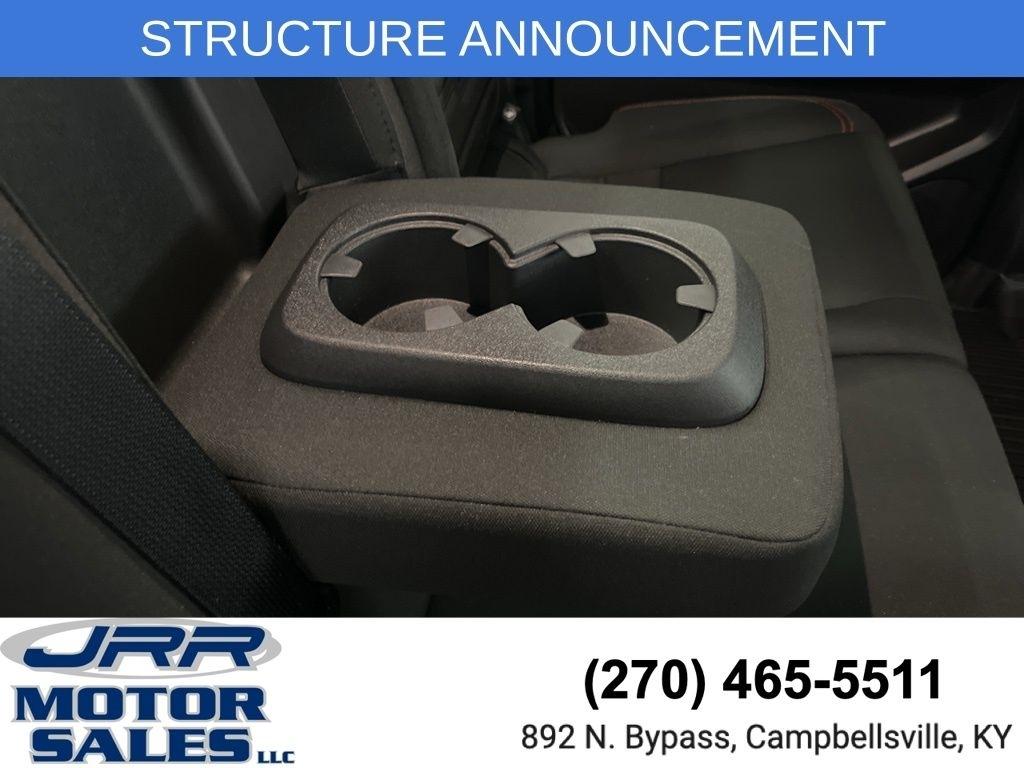 Nissan Frontier Crew Cab 4x4 PRO-4X Auto 2023