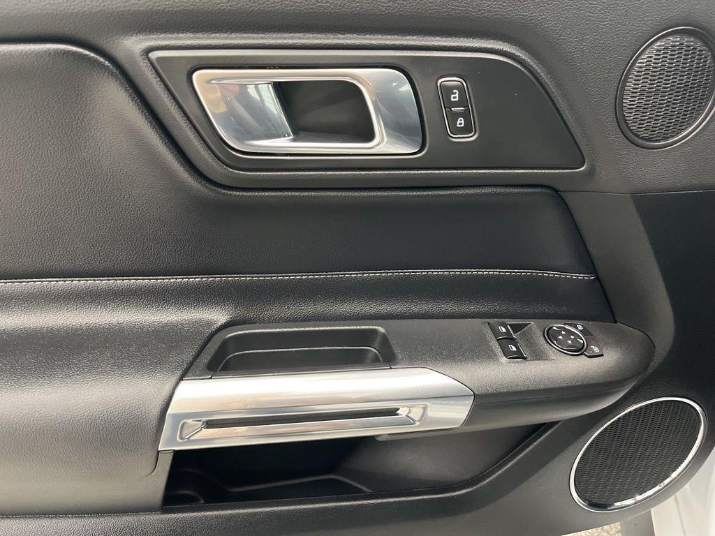 Ford Mustang EcoBoost Fastback 2023