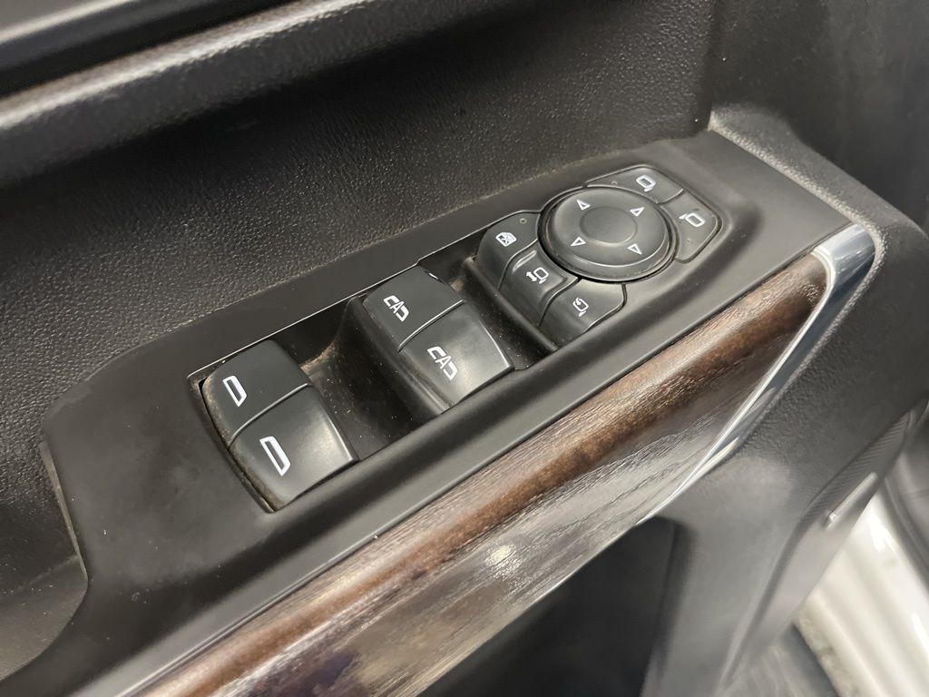 GMC Sierra 2500HD 4WD Crew Cab 159" Denali 2020