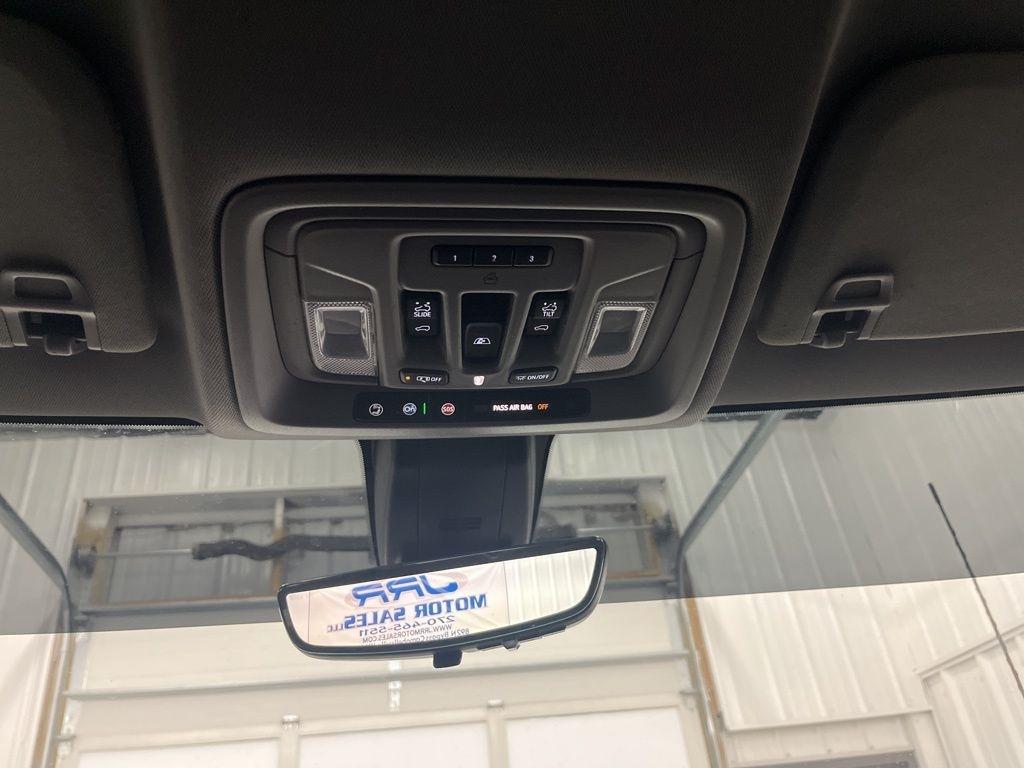 GMC Sierra 2500HD 4WD Crew Cab 159" Denali 2020