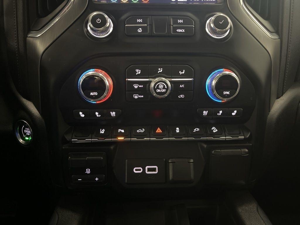 GMC Sierra 2500HD 4WD Crew Cab 159" Denali 2020