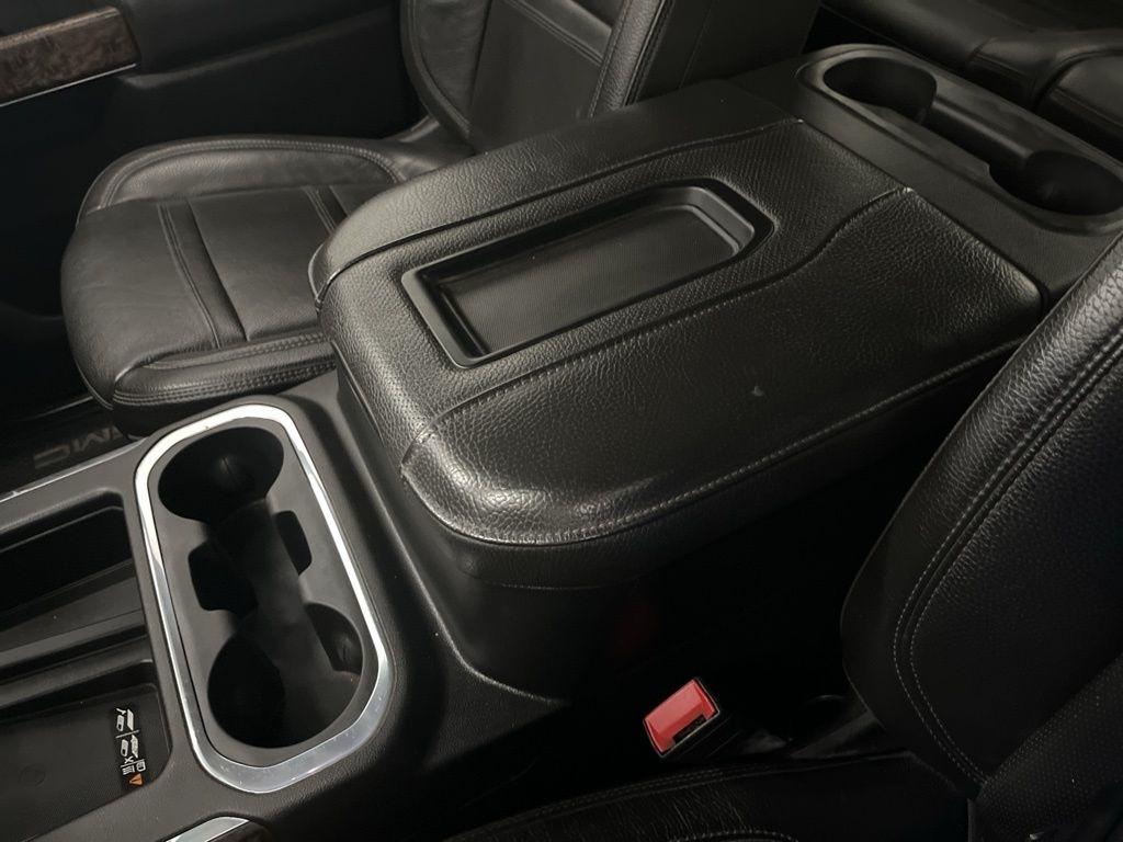 GMC Sierra 2500HD 4WD Crew Cab 159" Denali 2020