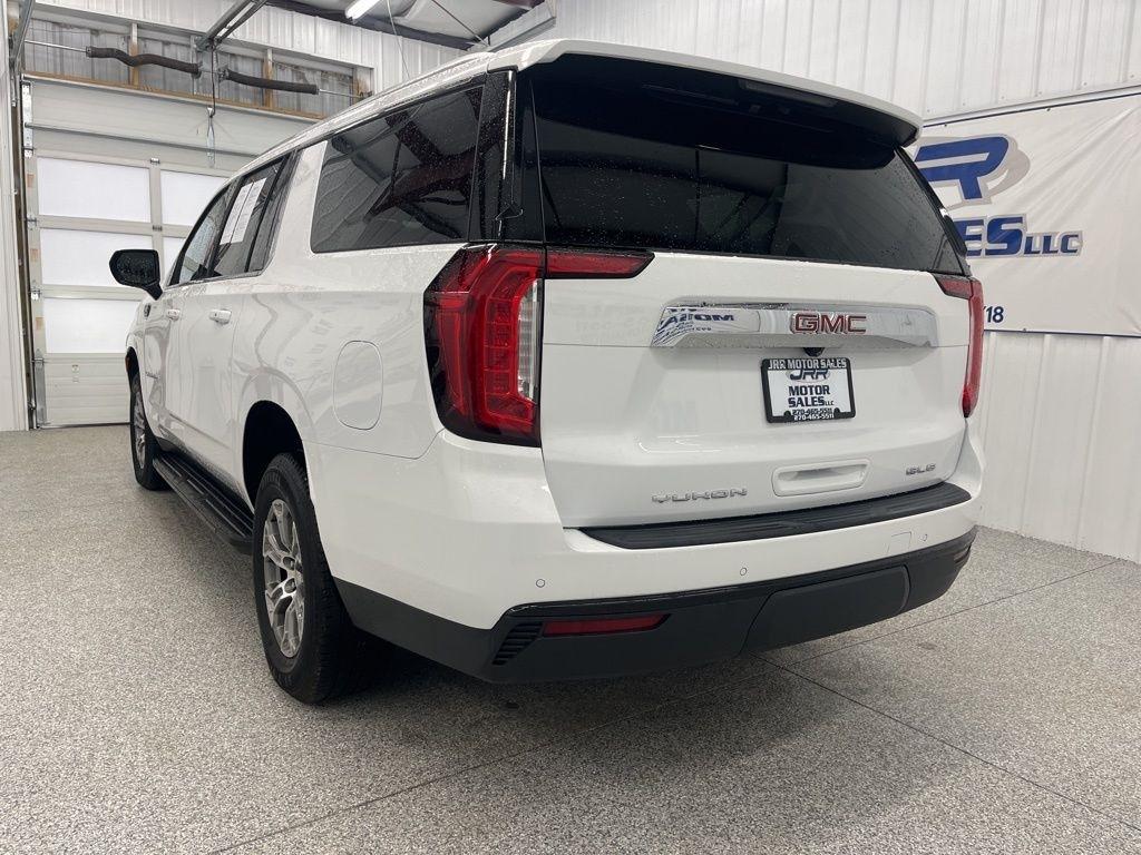 GMC Yukon XL 4WD 4dr SLE 2022