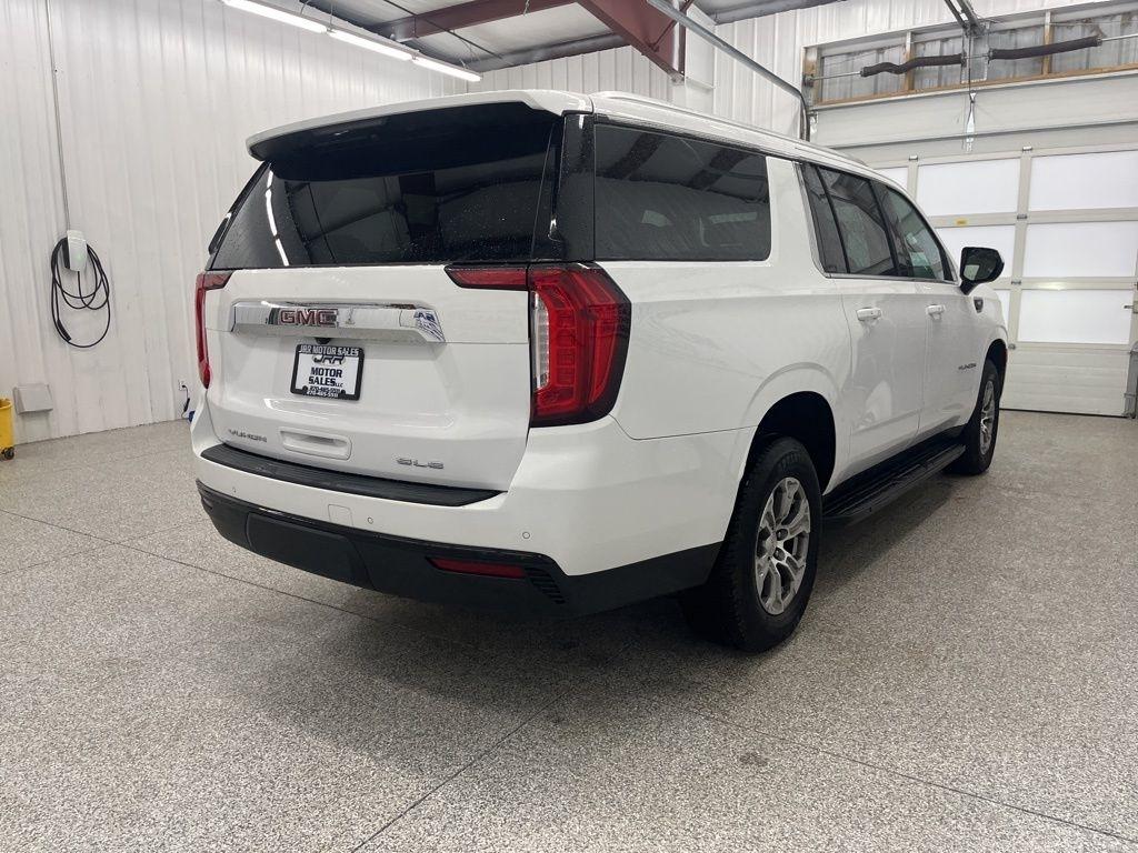 GMC Yukon XL 4WD 4dr SLE 2022