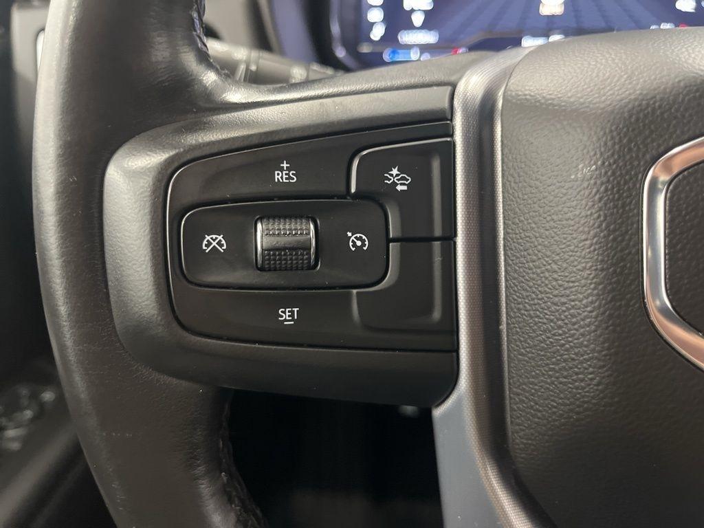 GMC Yukon XL 4WD 4dr SLE 2022