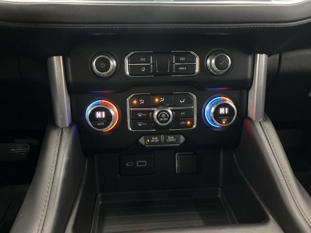 GMC Yukon XL 4WD 4dr SLE 2022