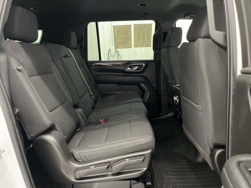 GMC Yukon XL 4WD 4dr SLE 2022