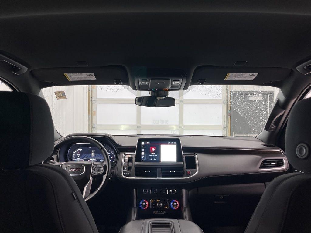 GMC Yukon XL 4WD 4dr SLE 2022