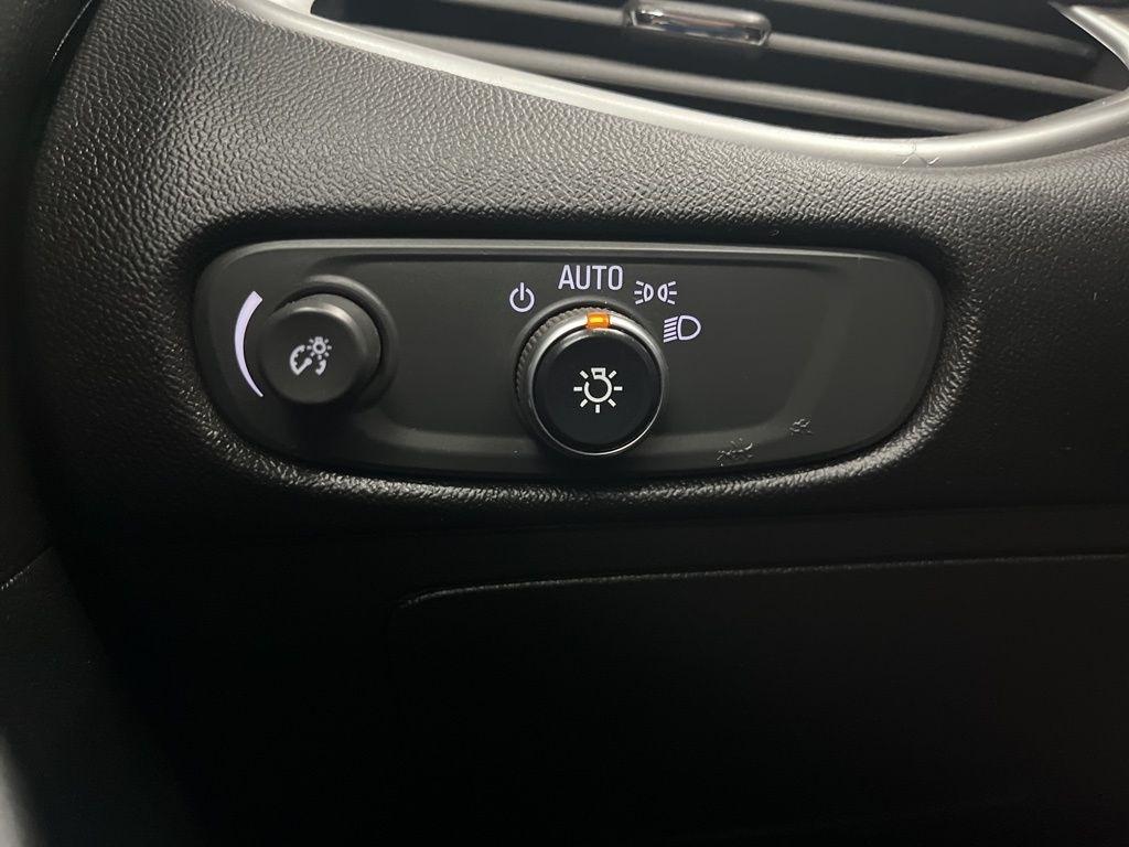 Chevrolet Malibu 4dr Sdn LT 2022