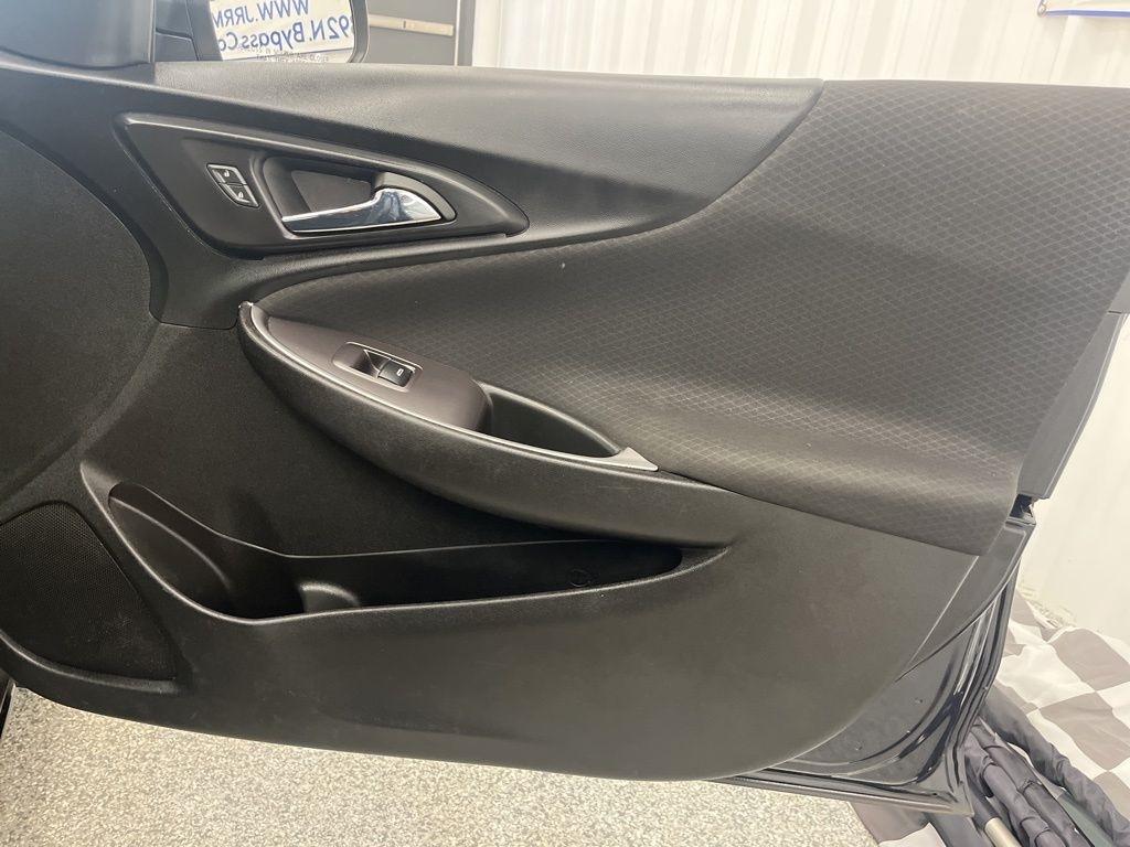 Chevrolet Malibu 4dr Sdn LT 2022