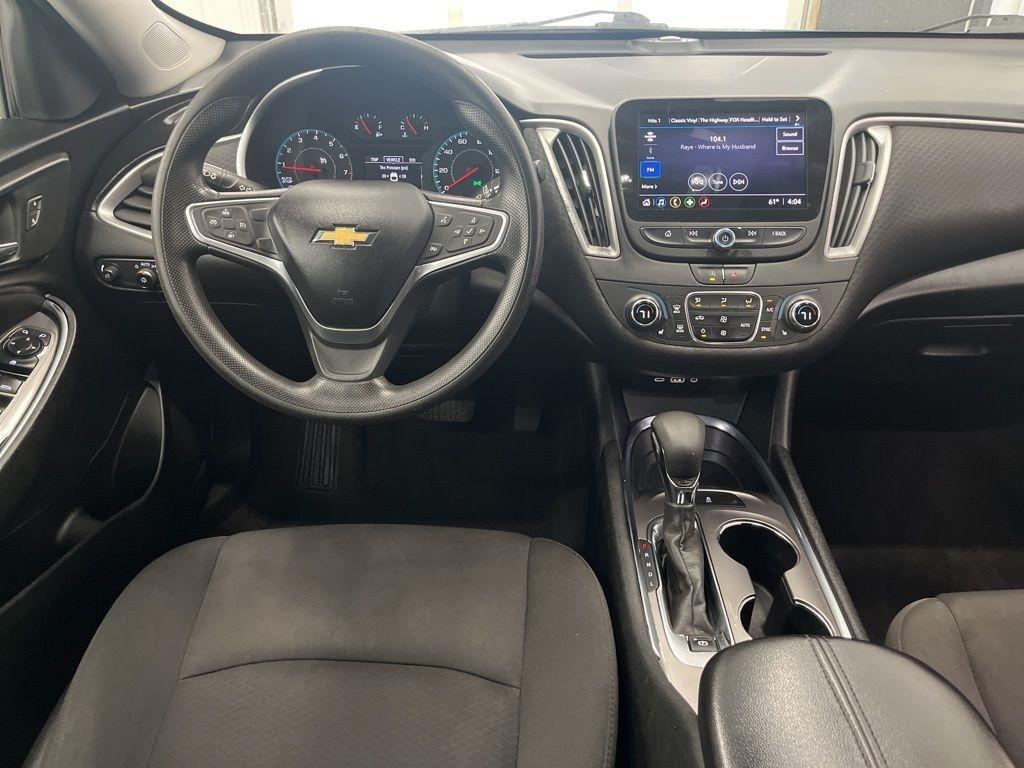 Chevrolet Malibu 4dr Sdn LT 2022