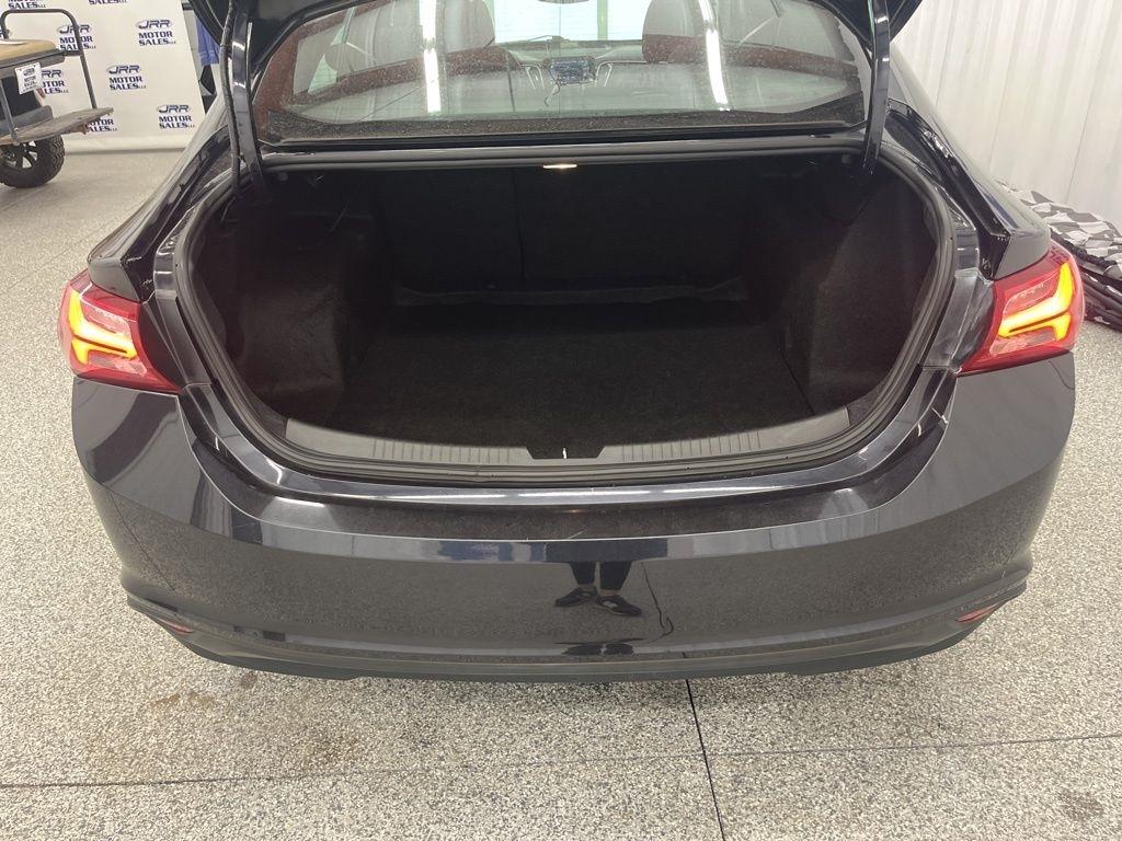 Chevrolet Malibu 4dr Sdn LT 2022