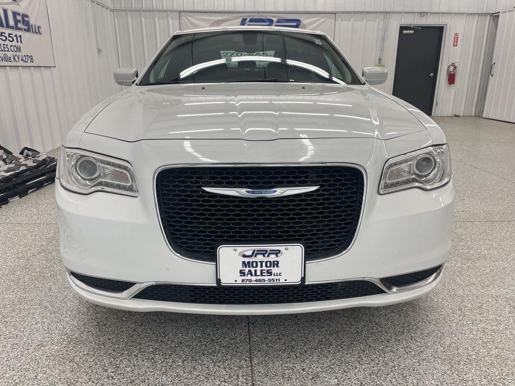 Chrysler 300 Touring AWD 2022