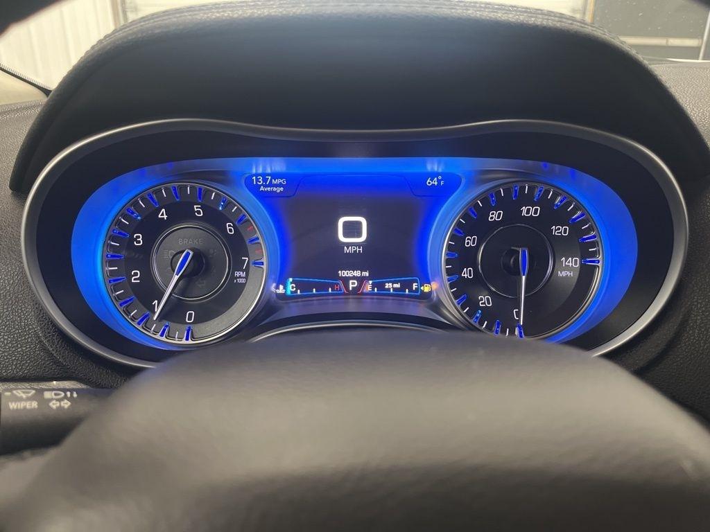 Chrysler 300 Touring AWD 2022